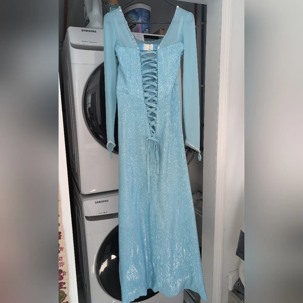 Costume: Handmade Frozen Elsa Gown And Cape, plus Crown with full price offer - Picture 8 of 17
